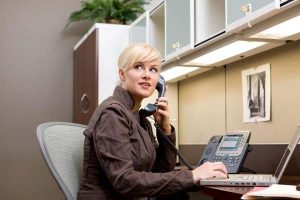 Important Questions to Ask Before Selecting a Provider of VoIP Phone Systems